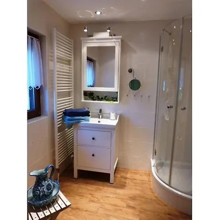 بيت للعطل With 2 Bedrooms *